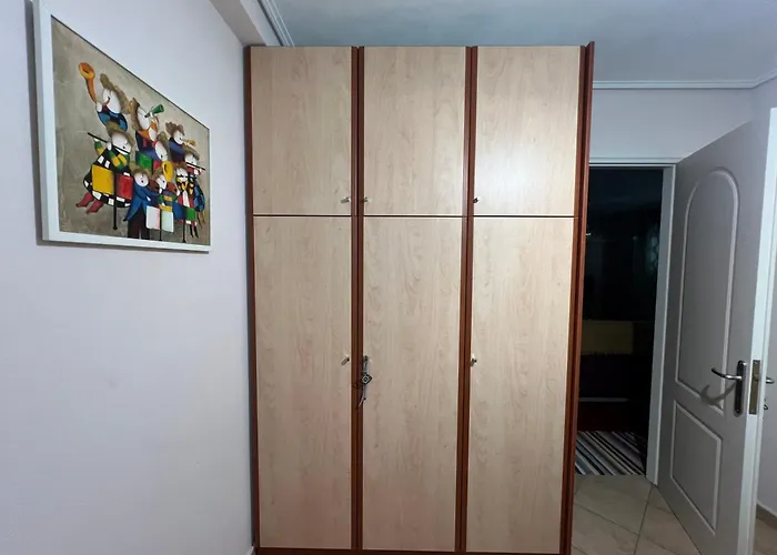 Alonaki House