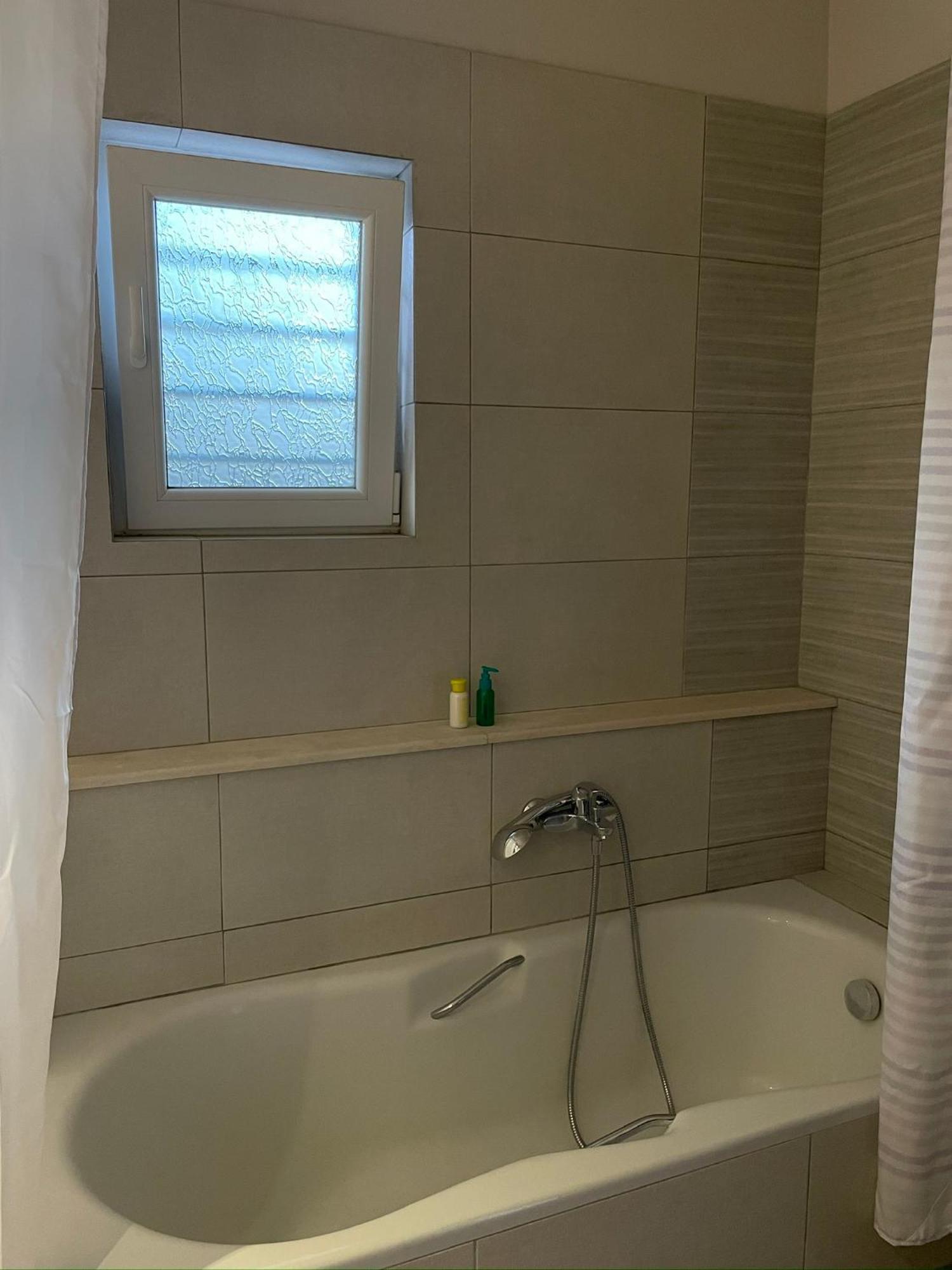 Alonaki House Apartment *