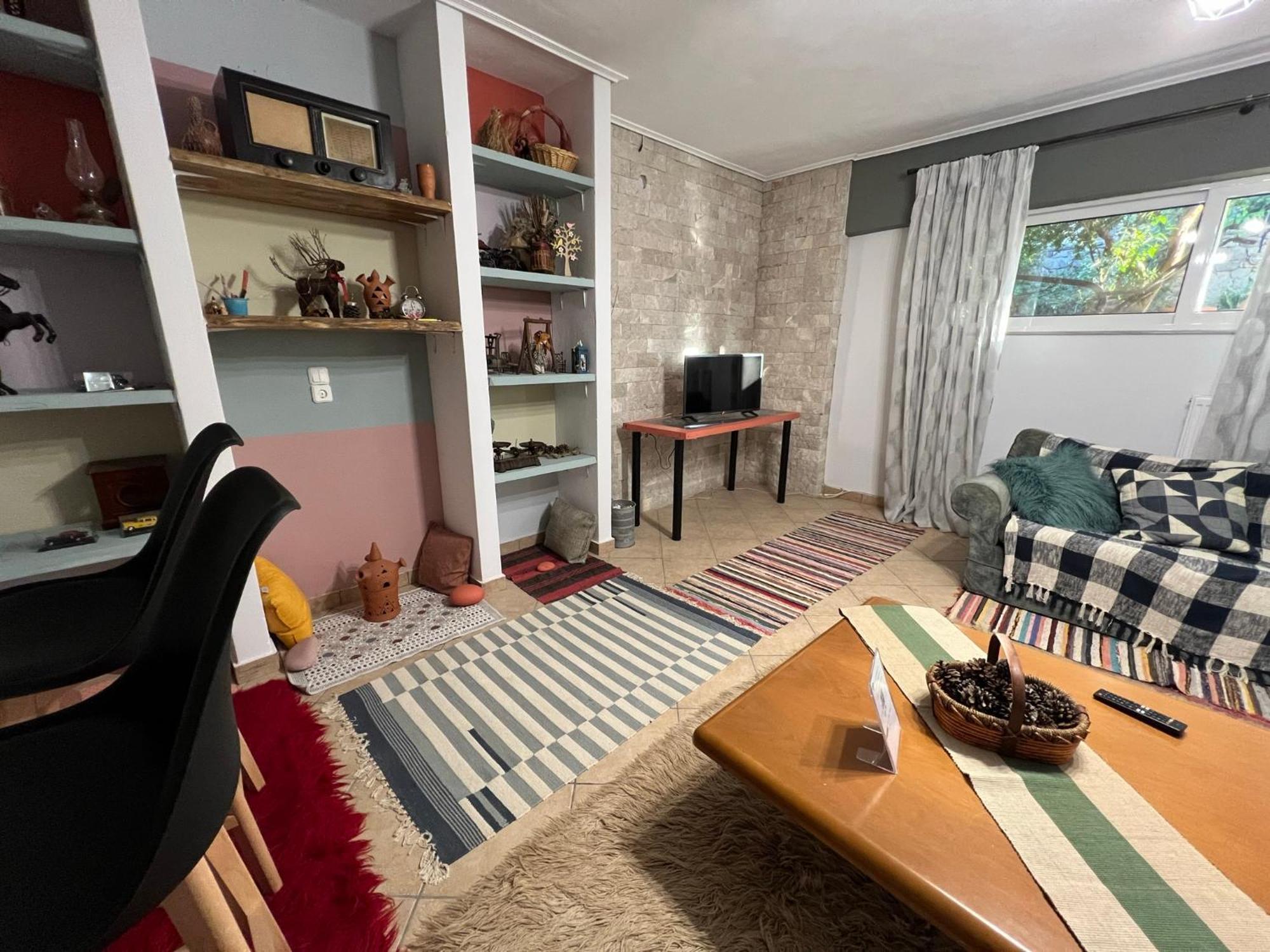 Apartment Alonaki House *